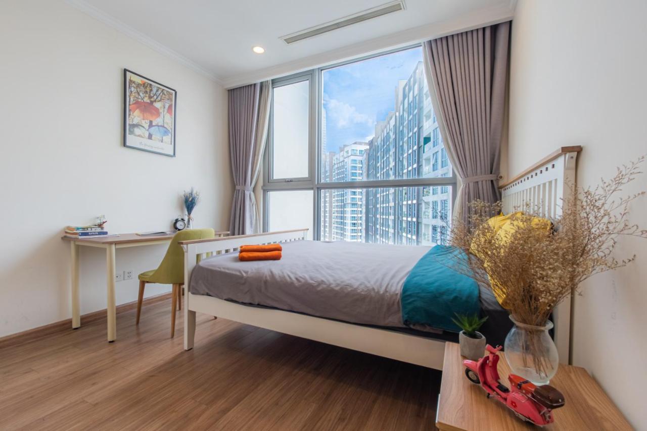 Moxy Hcmc Aparts - Vinhomes Central Park, Ice Rink Ciudad Ho Chi Minh  Exterior foto