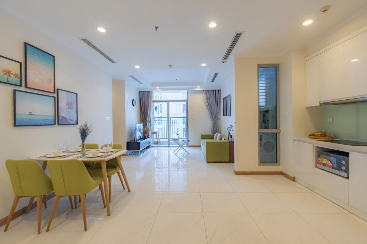 Moxy Hcmc Aparts - Vinhomes Central Park, Ice Rink Ciudad Ho Chi Minh  Exterior foto
